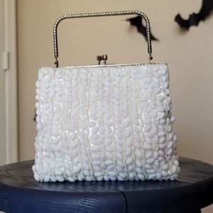 ☀️ Gorgeous White Square Beaded Purse